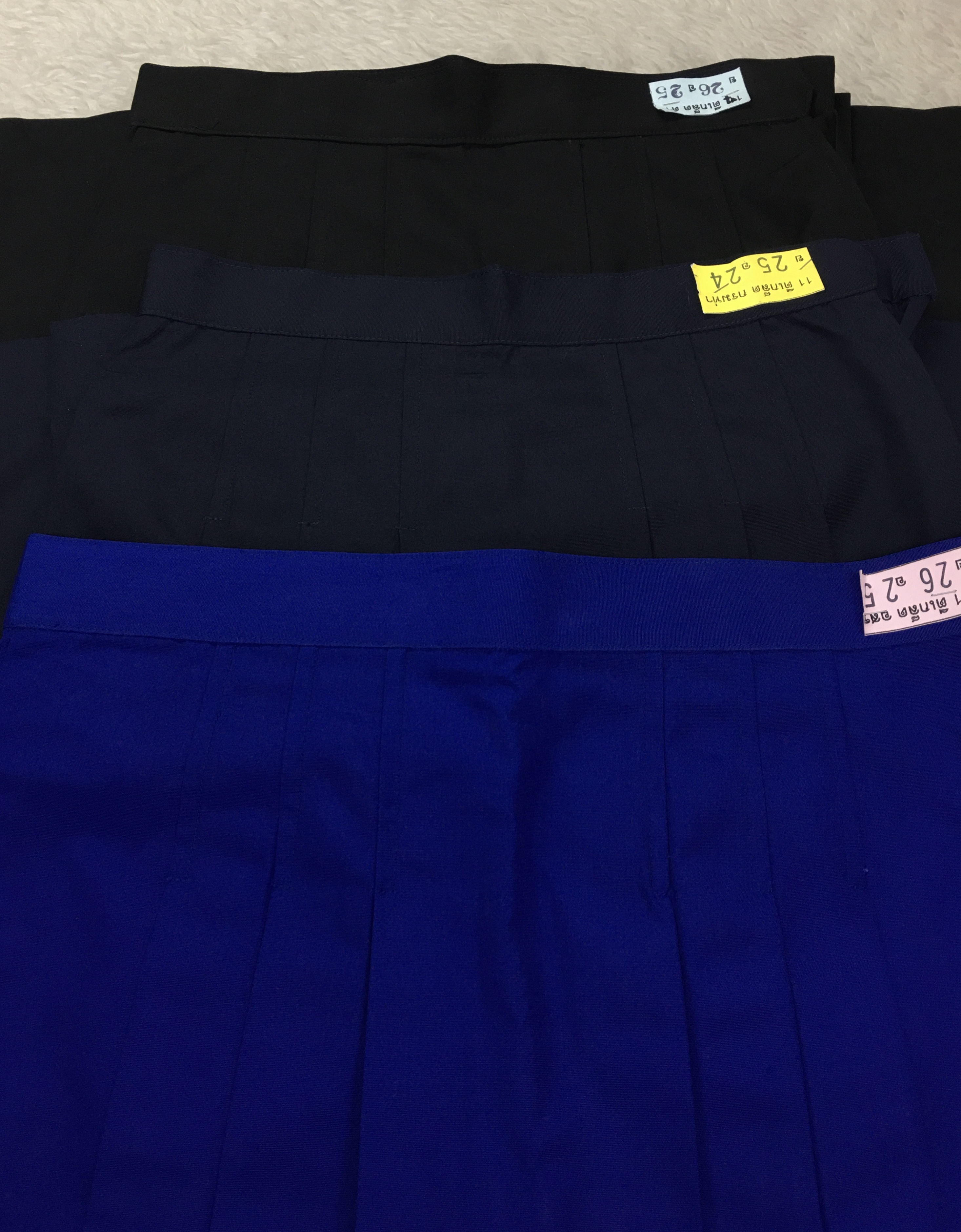 กระโปรงนักเรียนมัธยม ตีเกล็ด สีน้ำเงิน