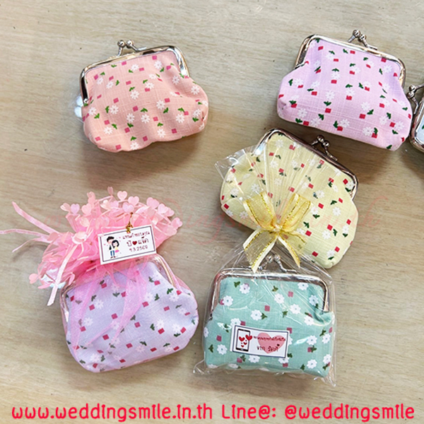 ของชำร่วยงานแต่งงาน, ของชำร่วยงานแต่งกระเป๋า, กระเป๋าใส่เหรียญ, กระเป๋าใส่เงิน, กระเป๋าเหรียญ, กระเป๋าสตางค์, กระเป๋าสตางค์ใส่เหรียญ, กระเป๋าใส่เงินลายดอกไม้, กระเป๋าใส่เงินแจกงานแต่งงาน, กระเป๋าใส่เหรียญงานแต่งงาน, กระเป๋าใส่เหรียญลายดอกไม้,กระเป๋าใส่เหรียญลายดอกไม้แจกงานแต่งงาน, ของชำร่วยงานเกษียณ, ของที่ระลึกแจกงานแต่งงาน, ของชำร่วยงานแต่งมาใหม่ , ของชำร่วยงานแต่งราคาถูก 