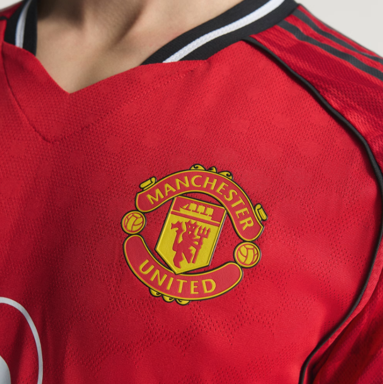 เสื้อแมนเชสเตอร์ ยูไนเต็ด 2025 2026 ทีมเหย้ารุ่นเวอร์ชั่นนักเตะ Home Authentic ของแท้