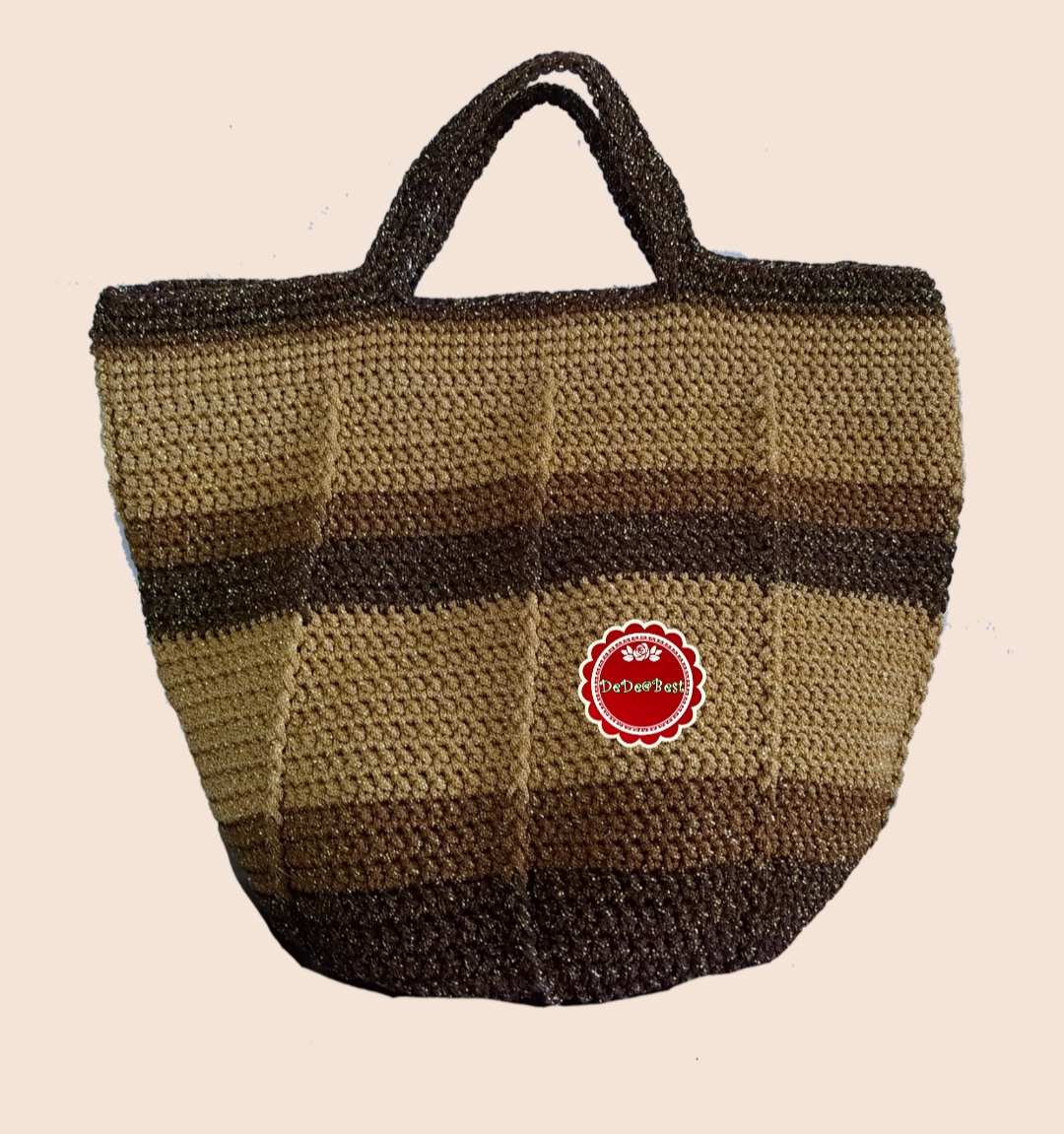 ขายแล้วค่ะ B75 : Crochet bag กระเป๋าถักเชือกร่มโทนสีน้ำตาลดิ้นทอง ทรงถัง น่ารัก❤