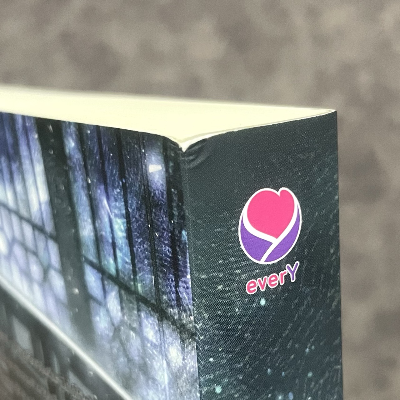 *มือสองมีตำหนิ พิมพ์หนึ่ง* เบื้องบาทข้า ใต้หล้าล้วนสยบ เล่ม 1-2 (จบ) + ป้ายยุทธภพใต้หล้าล้วนสยบ + การ์ดลายเซ็นนักเขียน