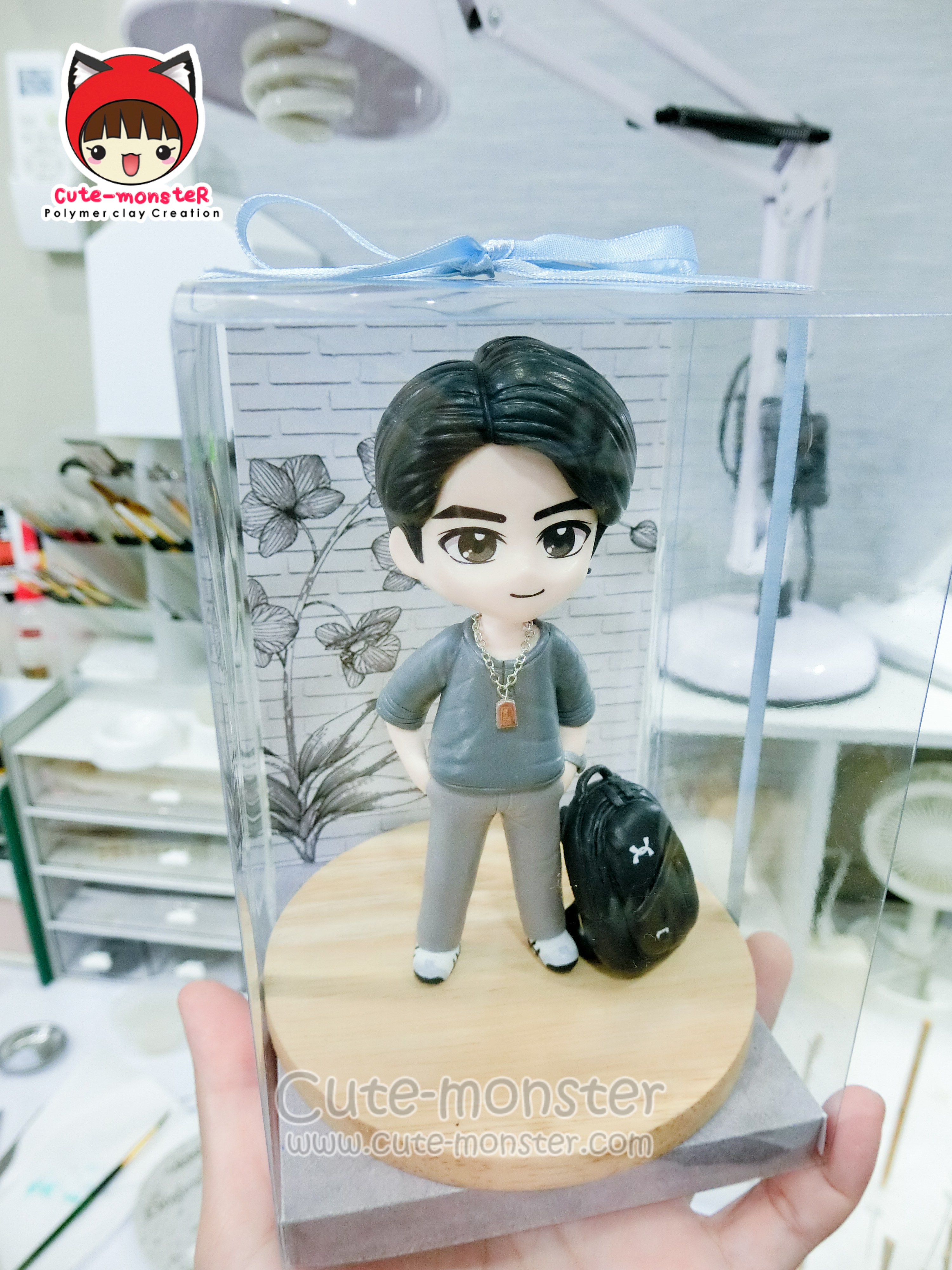 โมเดลดินปั้น ตุ๊กตาดินปั้น งานสั่งทำตามแบบ สูง 4"