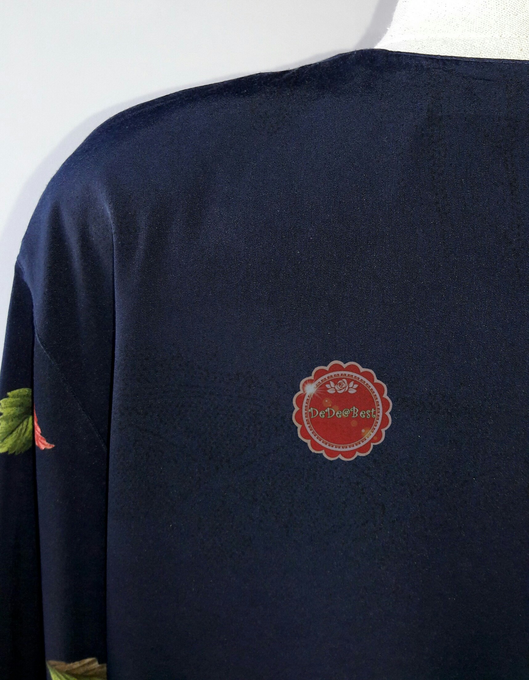 ขายแล้วค่ะT120:Vintage top เสื้อวินเทจสีดำลายผลไม้❤