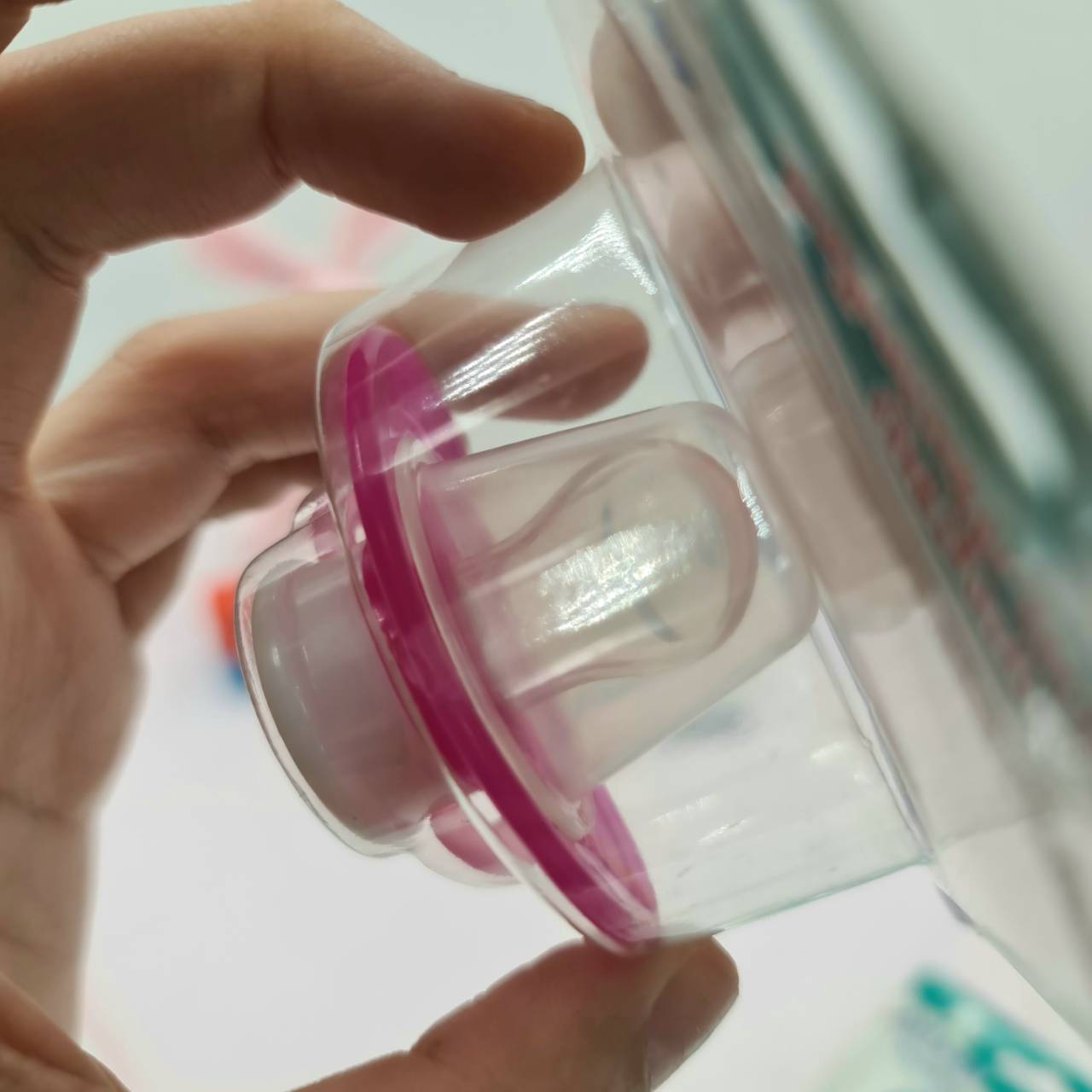 จุกดูดเล่น จุกหลอก พร้อมฝาครอบ ลายมิกกี้เมาส์ มีสาย