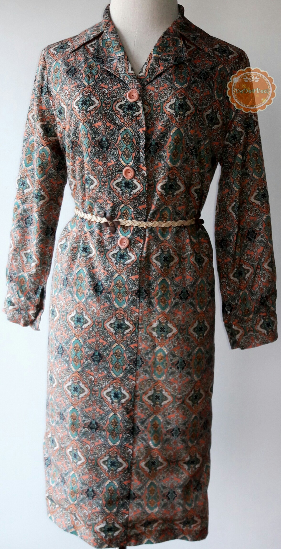 D47:Vintage dress เดรสวินเทจลายกราฟิคโบราณ