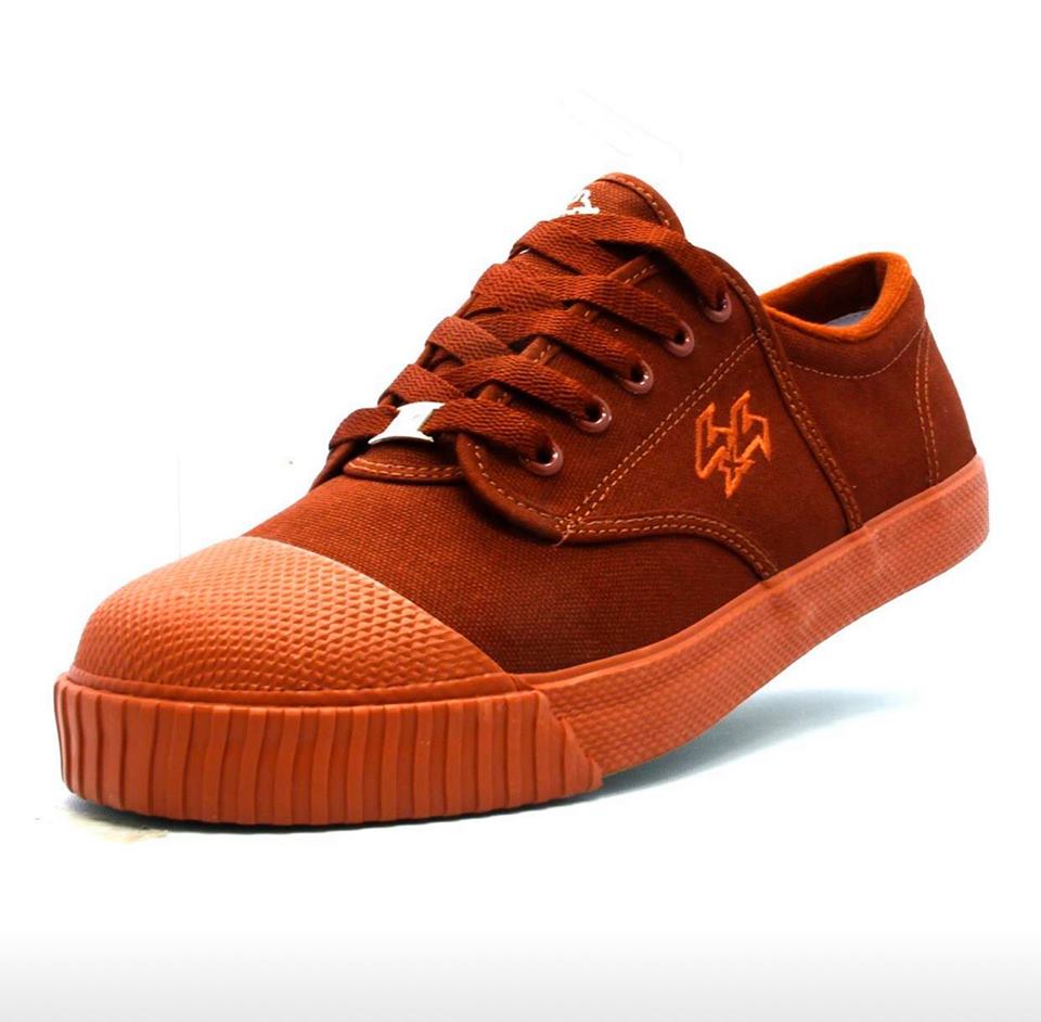 รองเท้านักเรียน Breaker สีน้ำตาล รุ่น 4X4