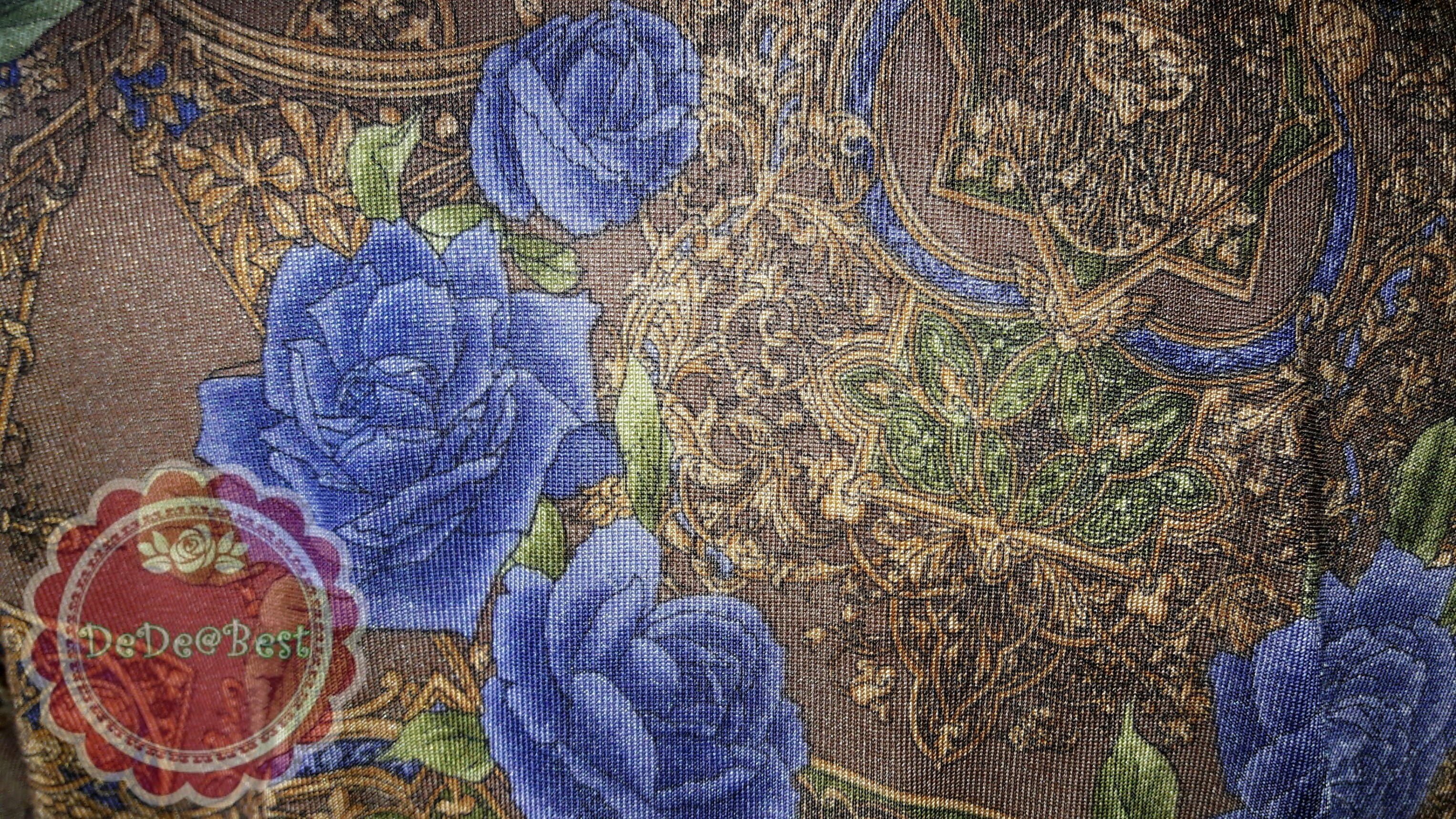 T65:Vintage top เสื้อวินเทจสีน้ำตาล ลายดอกไม้สีน้ำเงินและลายกราฟฟิคสีทอง