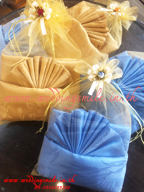 ของรับไหว้, ของรับไหว้งานแต่งงาน, ผ้ารับไหว้, ผ้าแพรรับไหว้, ผ้าแพรรับไหว้งานแต่งงาน, ผ้าแพรรับไหว้ผู้ใหญ่, ชุดผ้าแพรรับไหว้, ผ้าแพรใส่กล่อง, ผ้าแพรรับไหว้งานแต่งงาน, 