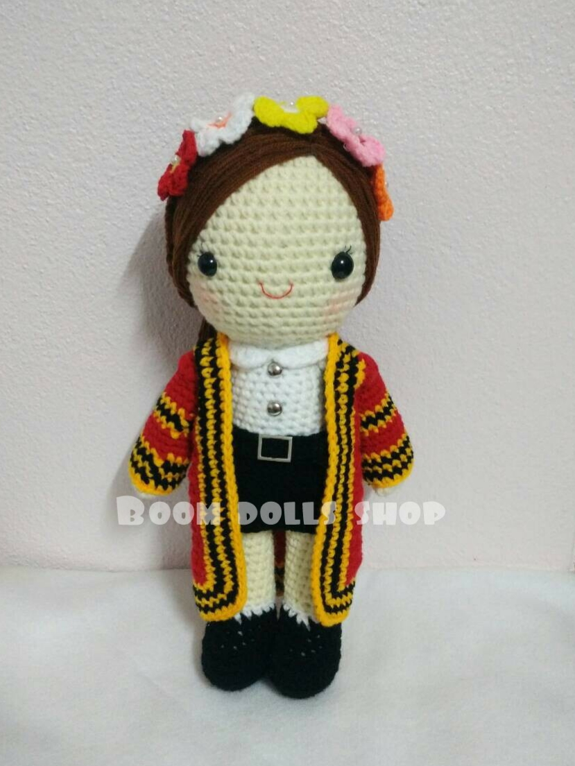 ตุ๊กตาถักรับปริญญาครุยพระจอมเกล้าฯ ขนาด 12 นิ้ว