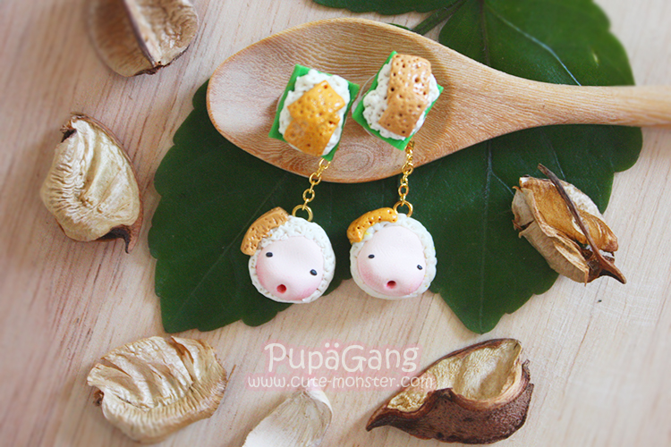 Pupa gang Thai dessert : Rice custard (ข้าวเหนียวหน้าสังขยา)