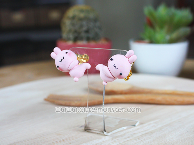 ต่างหูน้องกระต่ายเกาะหู Pinky Bunny