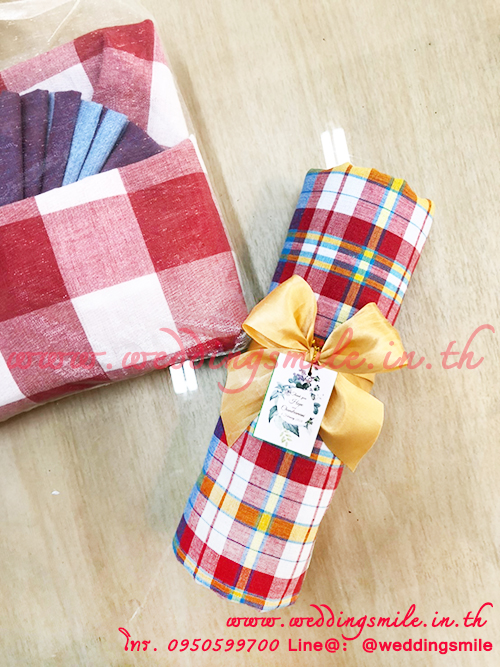 ผ้ารับไหว้, ผ้ารับไหว้ผู้ใหญ่, ผ้ารับไหว้ผู้ใหญ่งานแต่งงาน, ผ้ารับไหว้ผู้ใหญ่งานแต่ง, ผ้าขาวม้าแจกผู้ใหญ่, ผ้าขาวม้ารับไหว้, ผ้าขาวม้ารับไหว้ผู้ใหญ่, รับไหว้ผู้ใหญ่อะไรดี, ผ้ารับไหว้ผู้ใหญ่อะไรดี, ผ้ารับไหว้ ผ้าขาวม้า, ผ้าขาวม้าอย่างดีรับไหว้ผู้ใหญ่, ผ้าขนหนูรับไหว้, ผ้ารับไหว้งานแต่งงาน ,