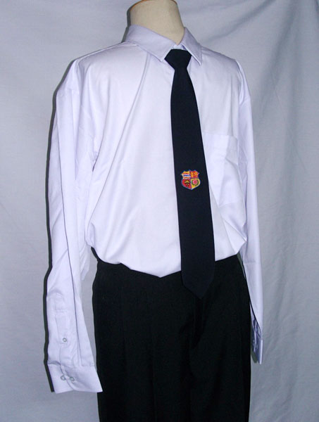 เสื้อนักศึกษาชาย เชิ๊ตสีขาว แขนยาว ยี่ห้อ FG uniform