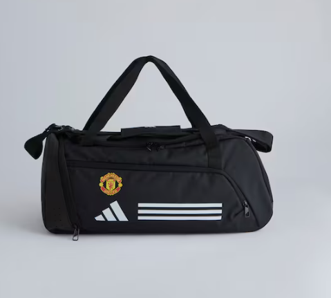กระเป๋าแมนเชสเตอร์ ยูไนเต็ด x อาดิดาส Essentials 3-Stripes สีดำของแท้