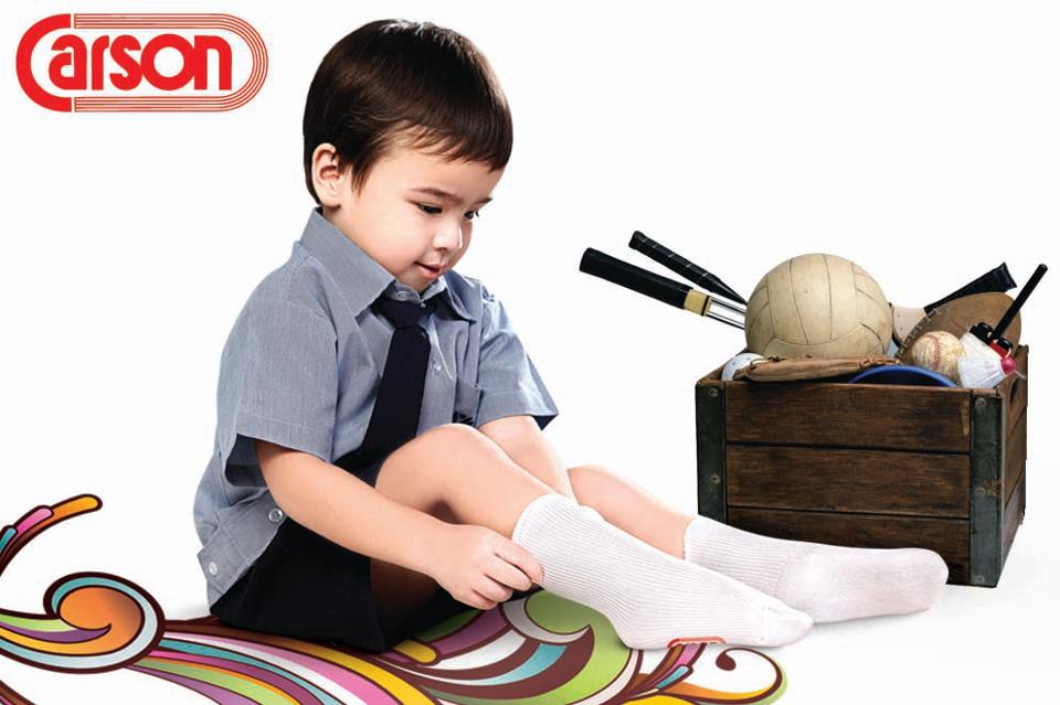 ถุงเท้านักเรียนคาร์สัน Carson สีขาวล้วน แบบข้อยาว