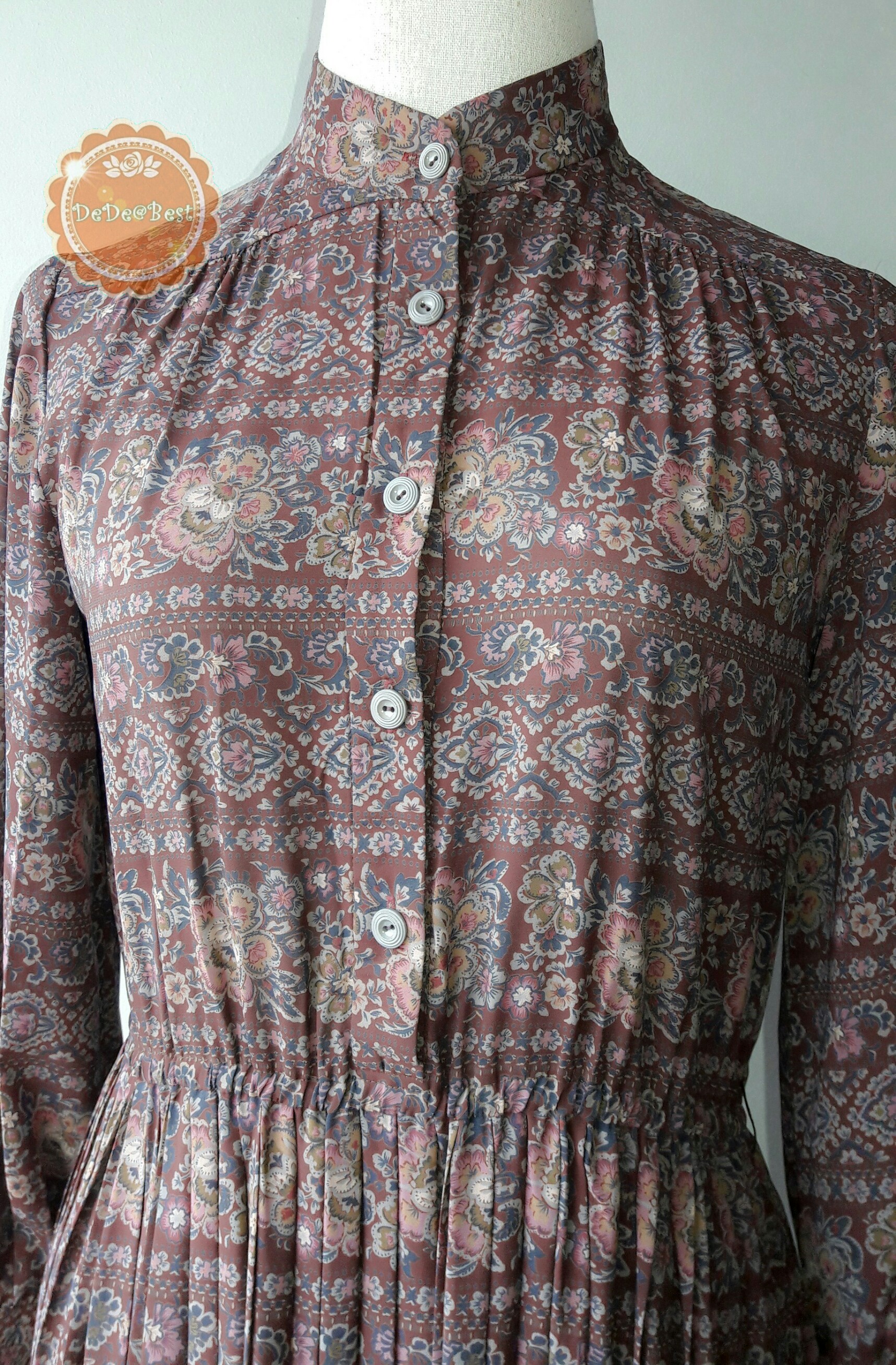 ขายแล้วค่ะ D60:Vintage dress เดรสวินเทจ โทนสีน้ำตาล ลายกราฟฟิคและดอกไม้❤