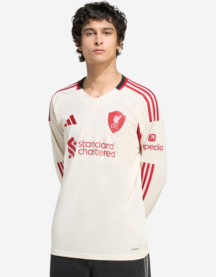 เสื้อแขนยาวลิเวอร์พูล 2025 2026 ทีมเยือน สีครีมของแท้