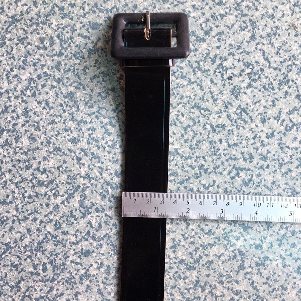 เข็มขัดนักเรียนมัธยมหญิง หนังแก้วสีดำ