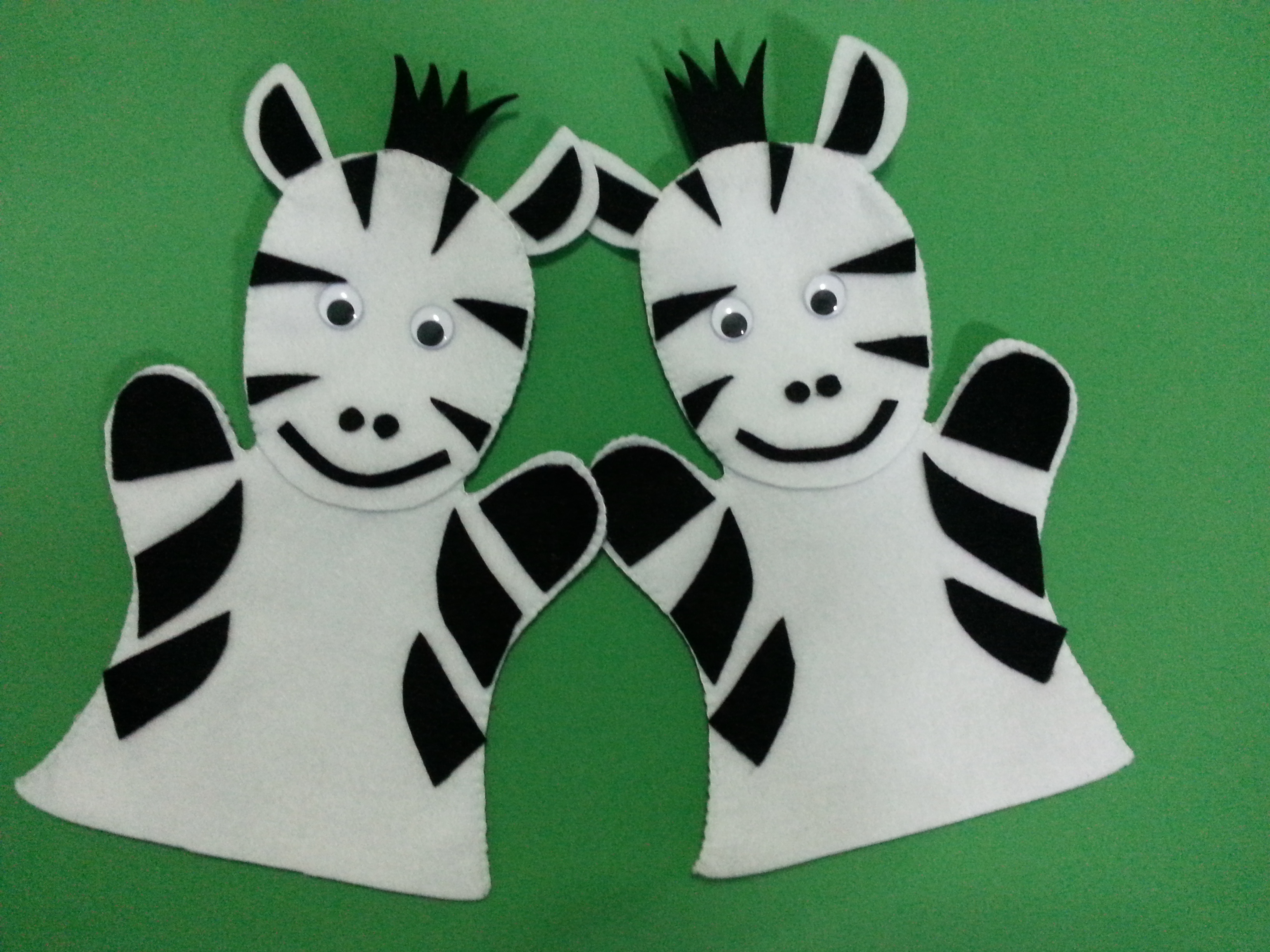ตุ๊กตาหุ่นมือม้าลาย
