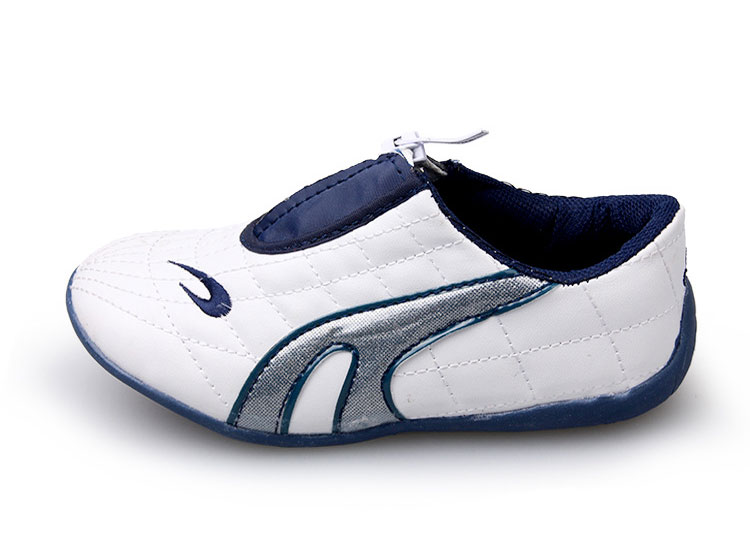 รองเท้ากีฬาเด็ก ทรงเท่ สีกรมขาว Size 21-33