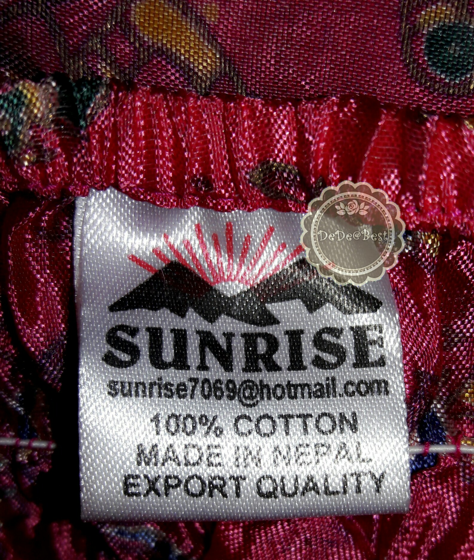 T52:2nd hand top เสื้อสายเดี่ยวสีชมพูปักเลื่อม (Made in NEPAL)