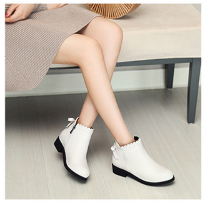 รองเท้าบู๊ทสั้น สีขาว ซิปข้าง ประดับโบว์ด้านหลัง น่ารัก Size 32-48