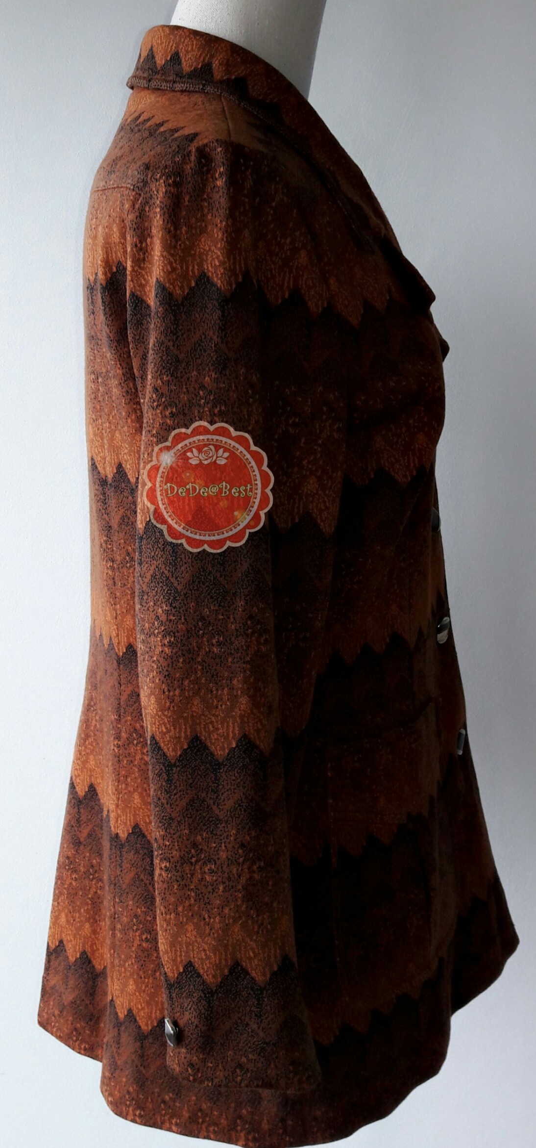 T57:Vintage top เสื้อสูทวินเทจสีน้ำตาลลายกราฟฟิคเล่นโทนสีสวย