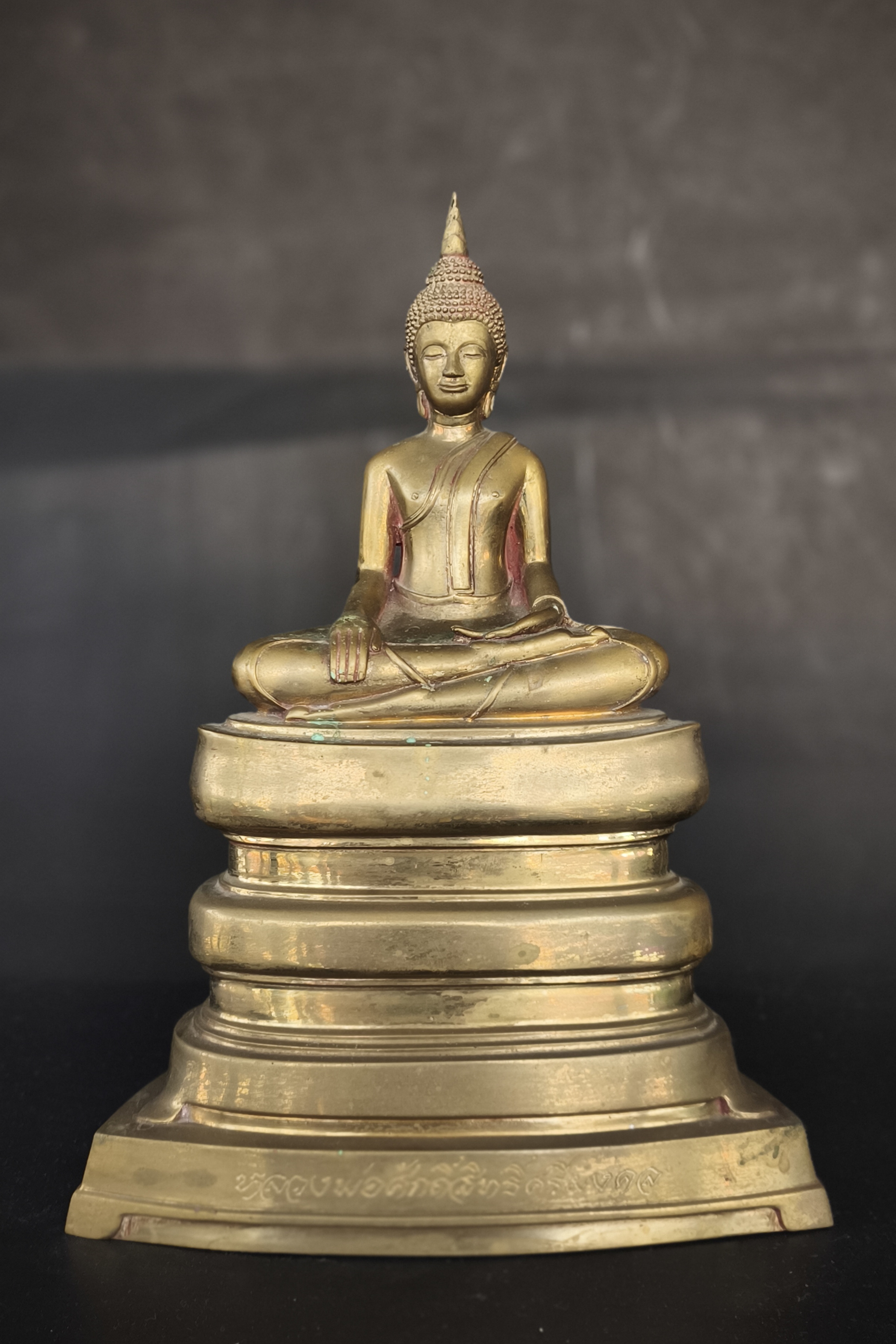 หลวงพ่อศักดิ์สิทธิ์ศรีมงคล รุ่นแรก หนักตัก 5 นิ้ว