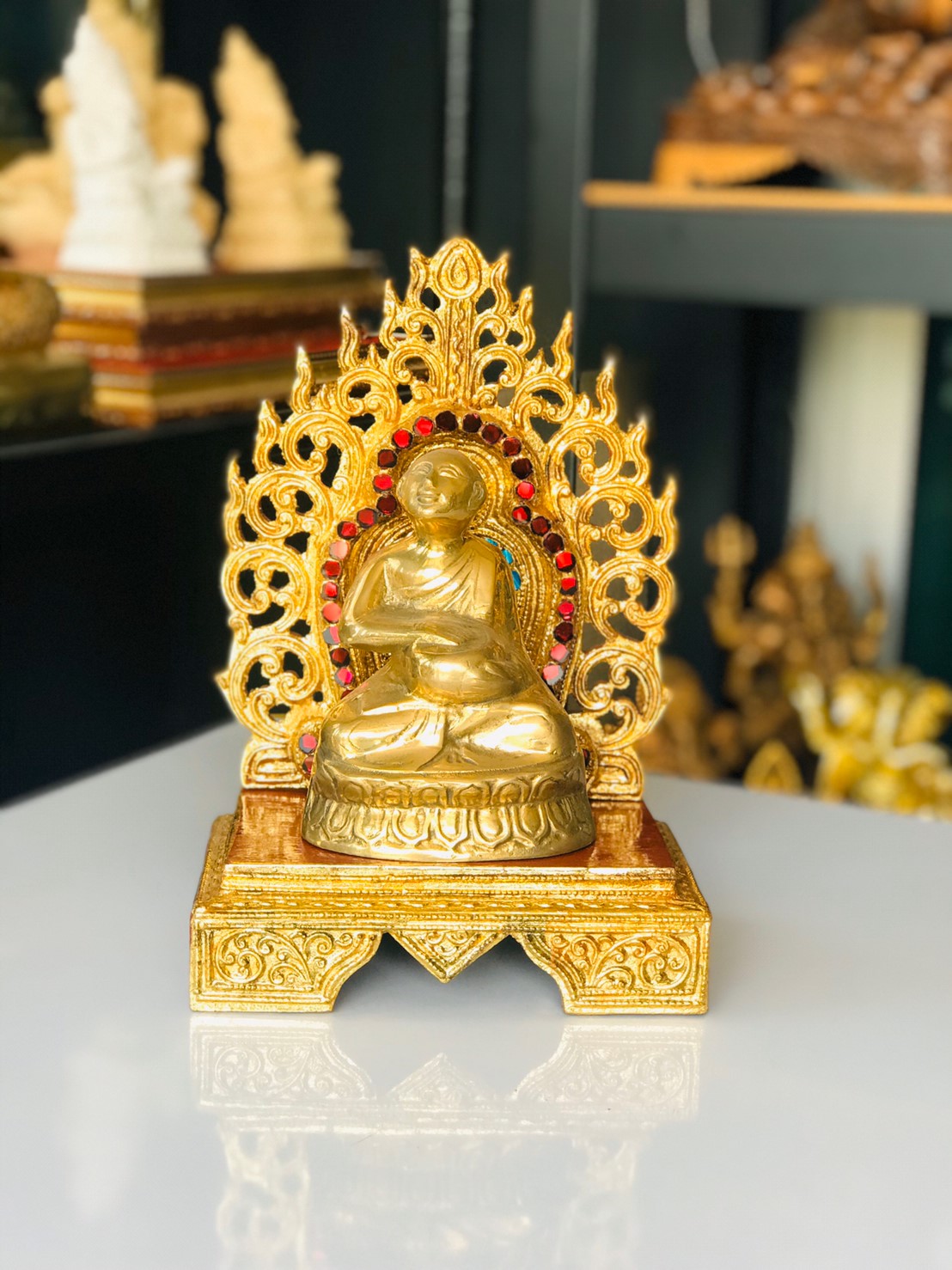 แท่นใบโพธิ์ 4 นิ้ว (งานกระจก)