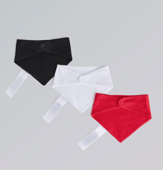 ผ้ากันเปื้อนเด็กแมนเชสเตอร์ ยูไนเต็ด 2025/26 Baby Crest Bibs 3 ชุด 3 ชิ้นของแท้