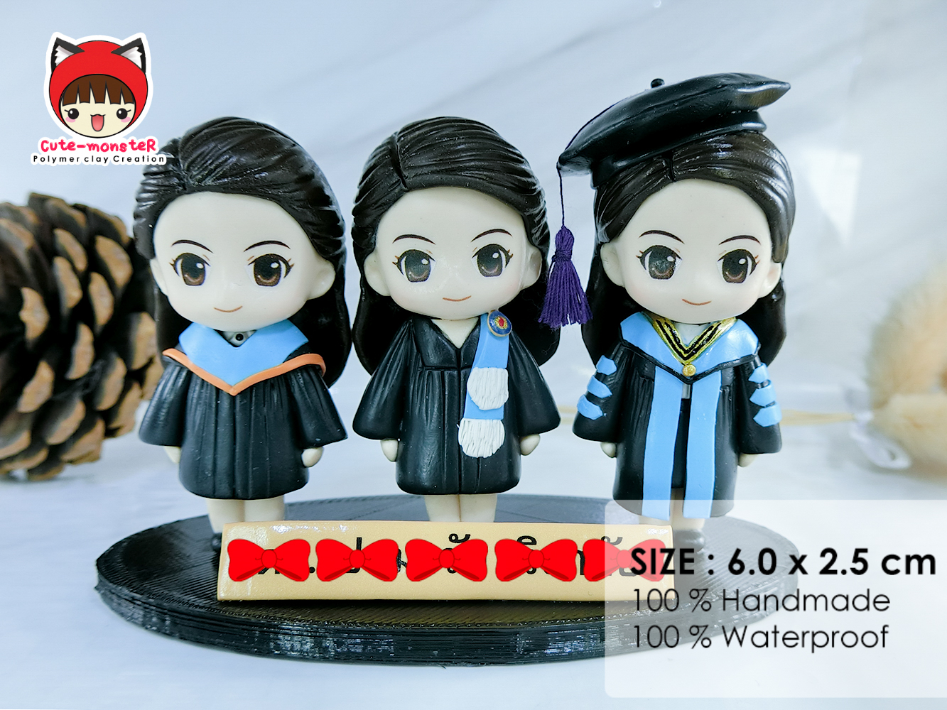 โมเดลตุ๊กตารับปริญญา สูง 2.5"