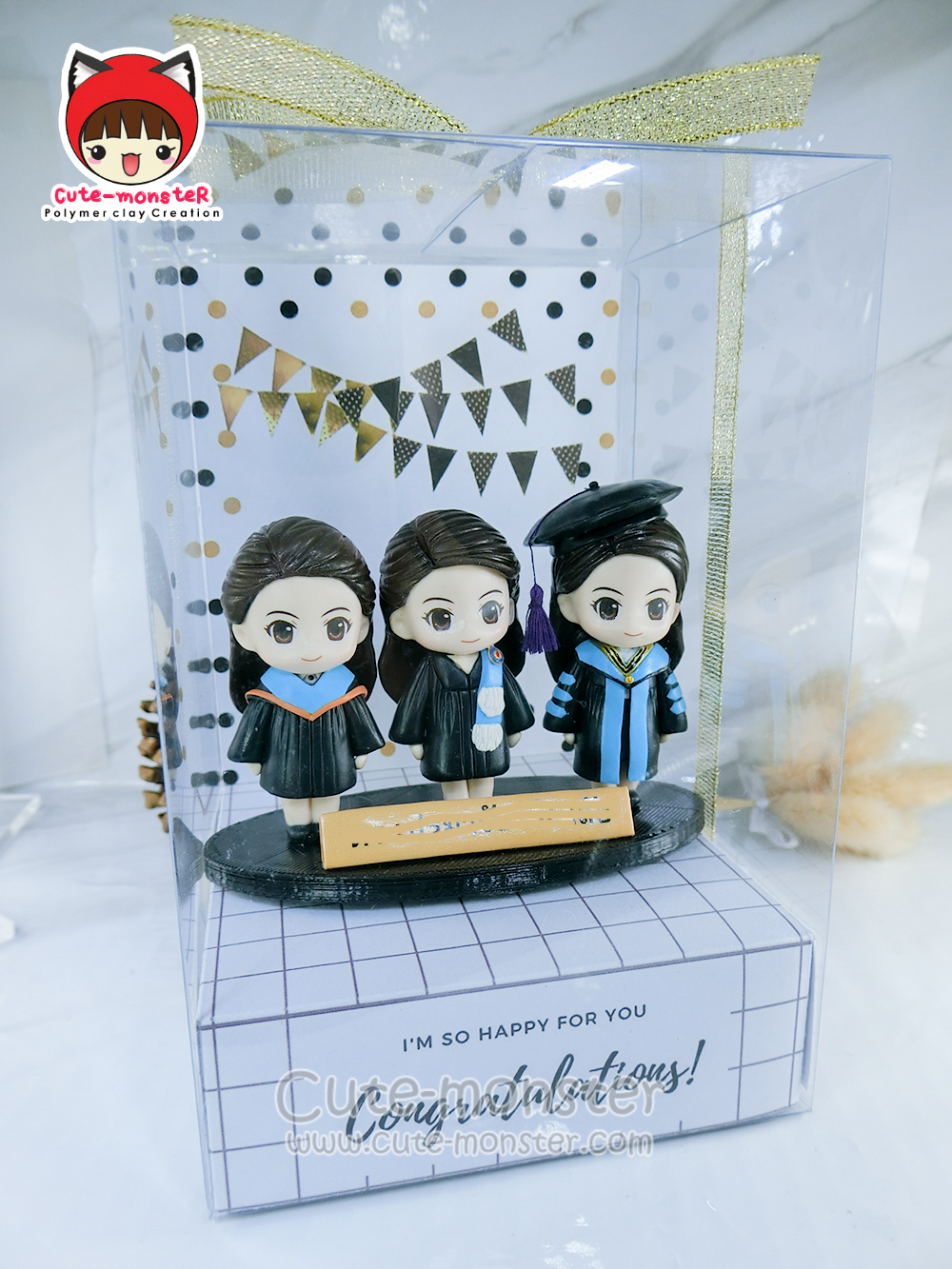 โมเดลตุ๊กตารับปริญญา สูง 2.5"
