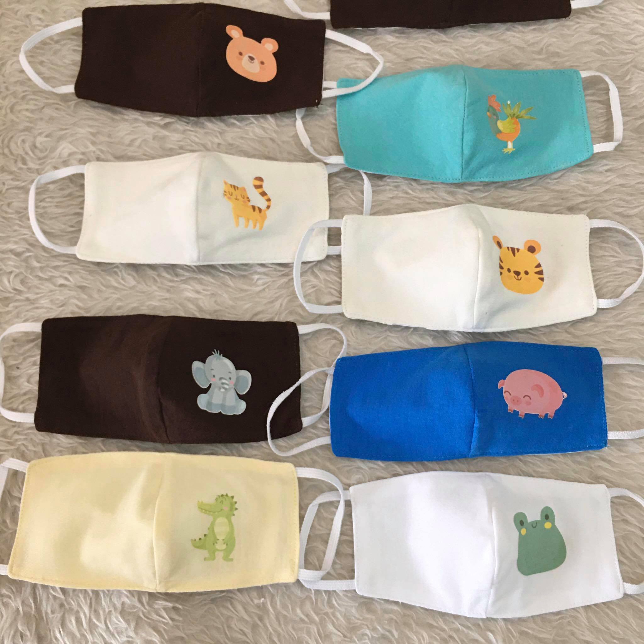 หน้ากากผ้าเด็กเล็ก รูปลายการ์ตูนน่ารัก ผ้ามัสลิน 2 ชั้น + Cotton 100%) มีช่องสอดแผ่นกรอง