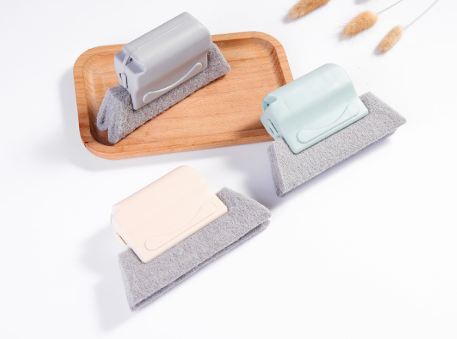 ที่ทำความสะอาด ร่องหน้าต่างบานเลื่อน และมุมต่างๆ สีเทา