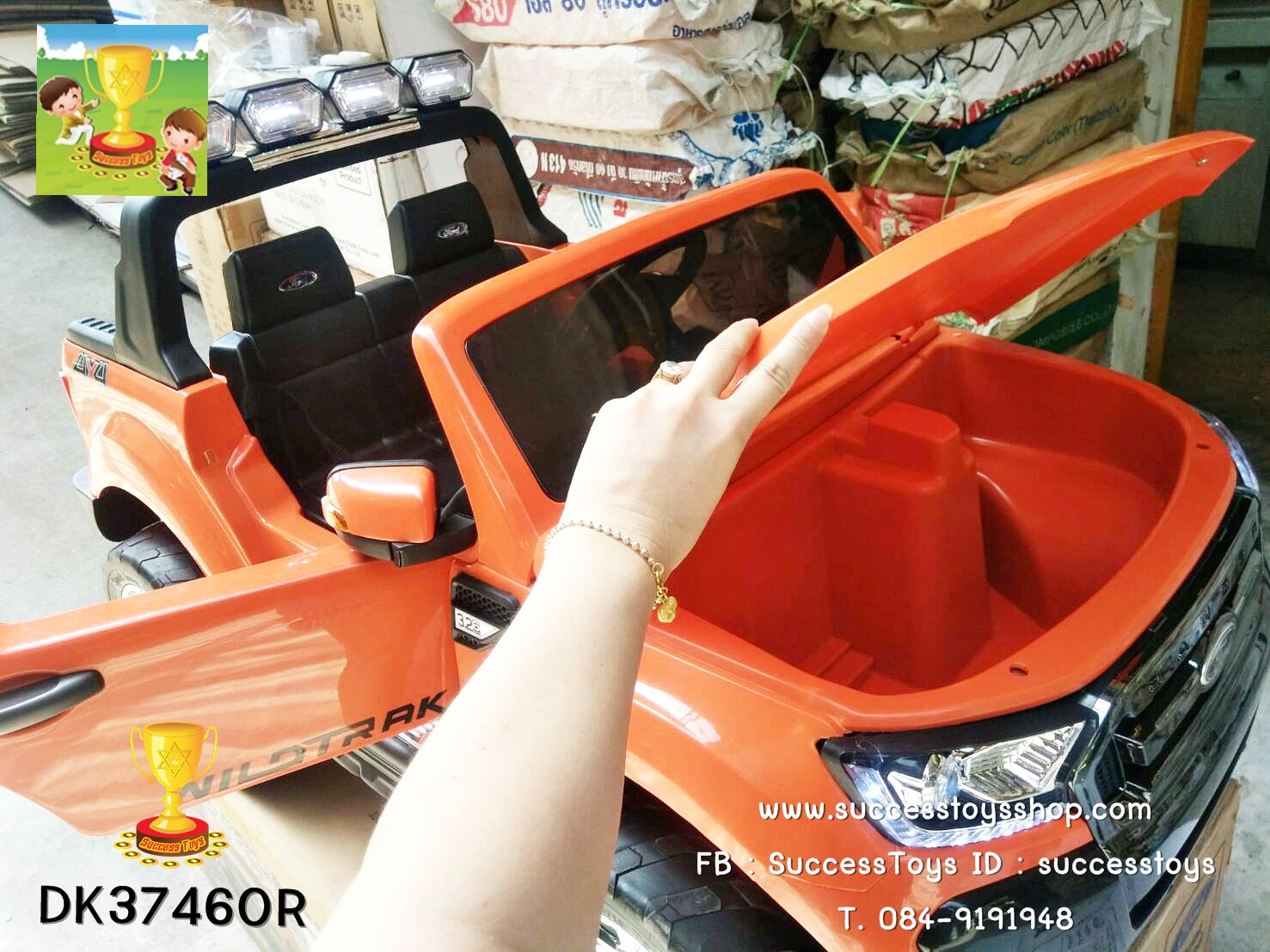 FORD 4W รุ่นใหม่ 4 มอเตอร์ งานลิขสิทธฺ์แท้ มี 4 สี แดง ส้ม ขาว ดำ