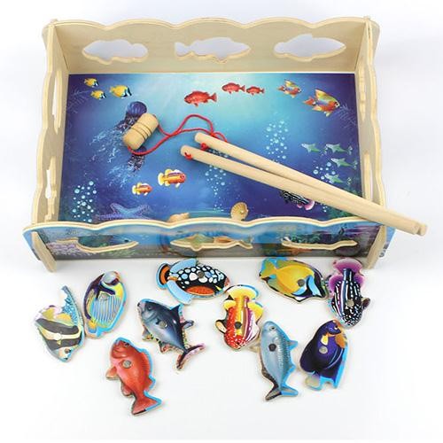 ของเล่นตกปลา กล่องตกปลา