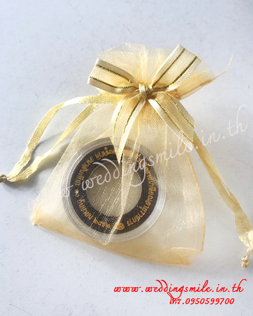 ของชำร่วย ตลับพลาสติกใส่เหรียญ พิมพ์ข้อความ (SD) สั่งซื้อขั้นต่ำ 100 ชิ้น พิมพ์ข้อความ 15.-/ ถุงผ้า 18.- / ถุงผ้าติดโบว์ 19.-