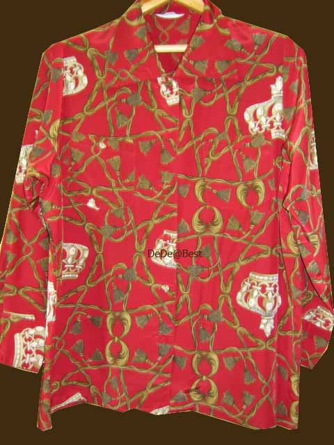 ขายแล้วค่ะ T33:Vintage top เสื้อวินเทจสีแดงลายมงกุฎและพู่เชือก❤