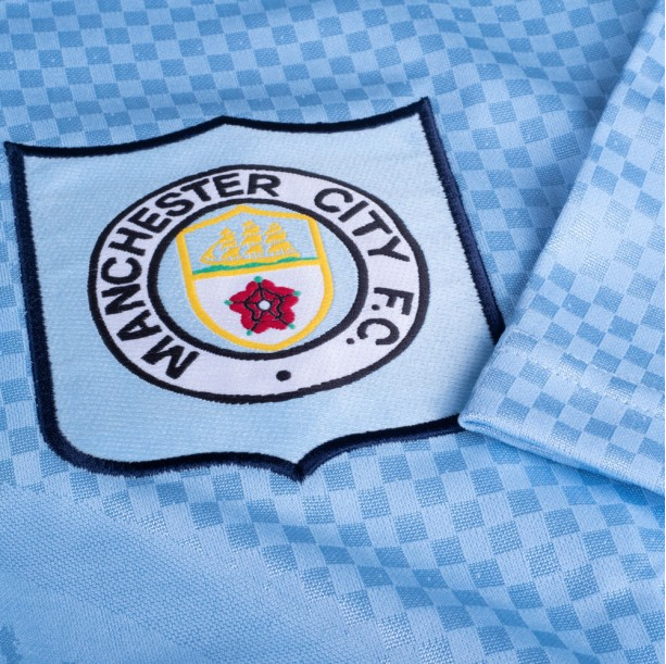 เสื้อเรทโรย้อนยุคแมนเชสเตอร์ ซิตี้ 1996 No7 Kinkladze ของแท้
