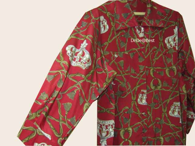 ขายแล้วค่ะ T33:Vintage top เสื้อวินเทจสีแดงลายมงกุฎและพู่เชือก❤