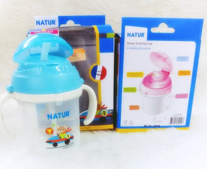ถ้วยหัดดื่มพร้อมหลอดซิโคน Natur รุ่น Designed in France (8 m+)