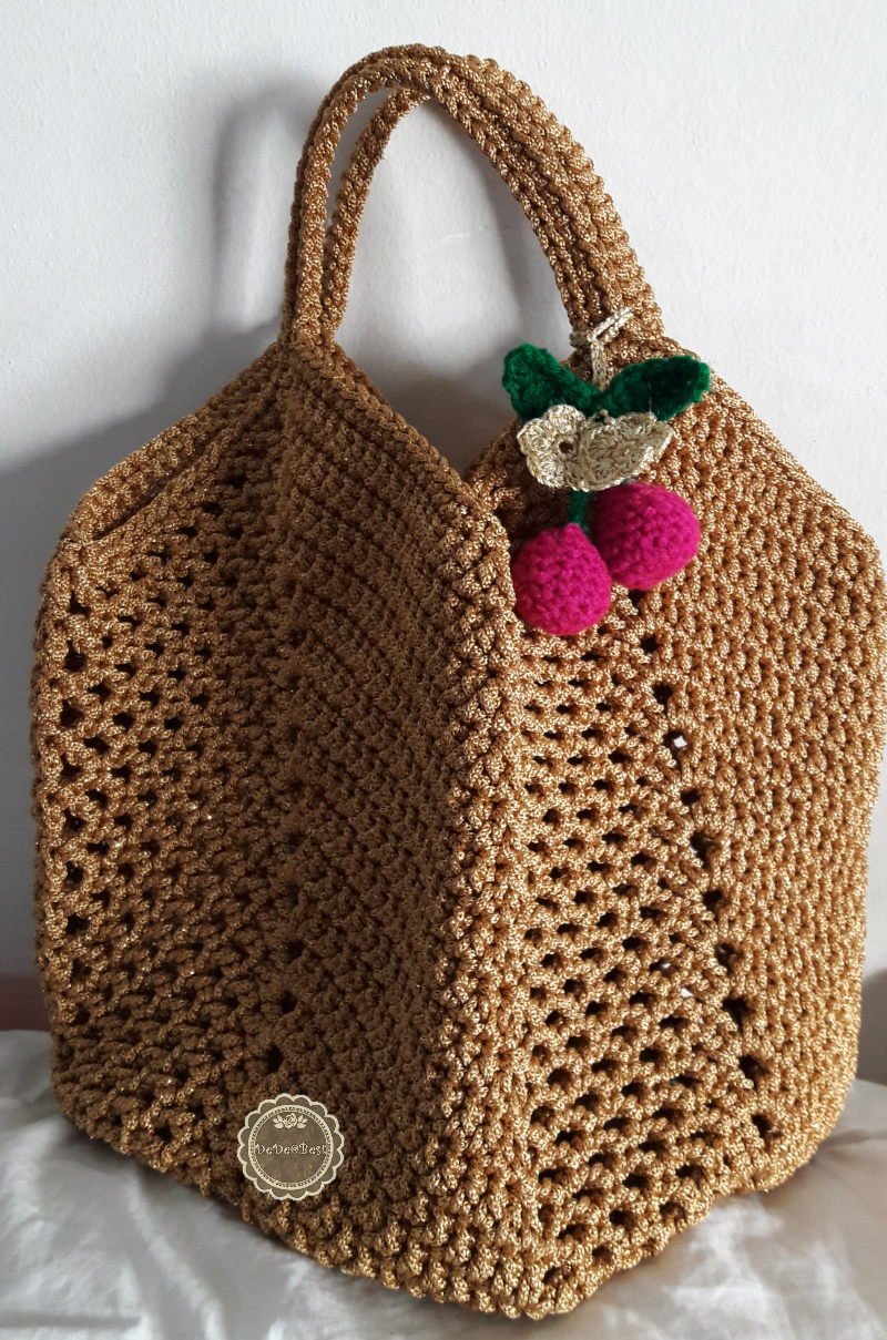 ขายแล้วค่ะ B72 : Handmade bag กระเป๋าถุงแกง ถักเชือกร่ม สีกากีดิ้นทอง❤