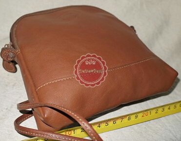 ขายแล้วค่ะ B13:2nd hand leather bag กระเป๋าหนังแท้สะพายข้าง❤