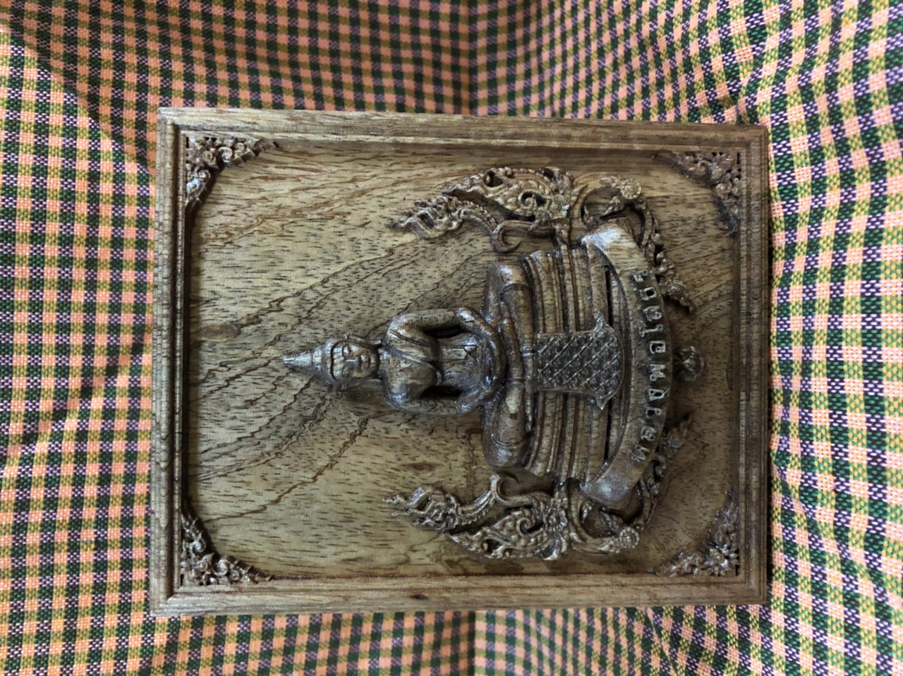 ไม้แกะสลัก หลวงพ่อโสธร