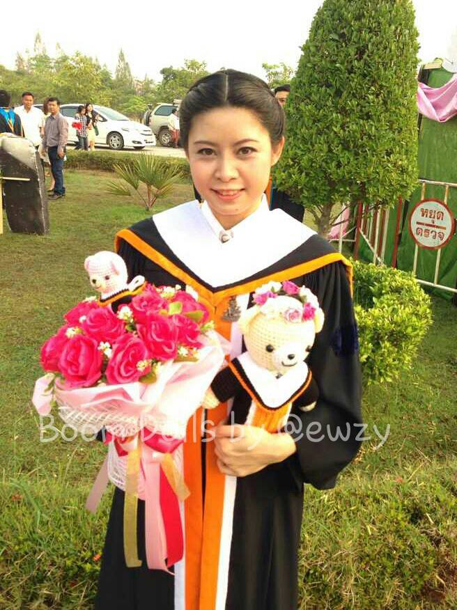 ตุ๊กตาถักรับปริญญา ม.รามคำแหง ขนาด 5 นิ้ว