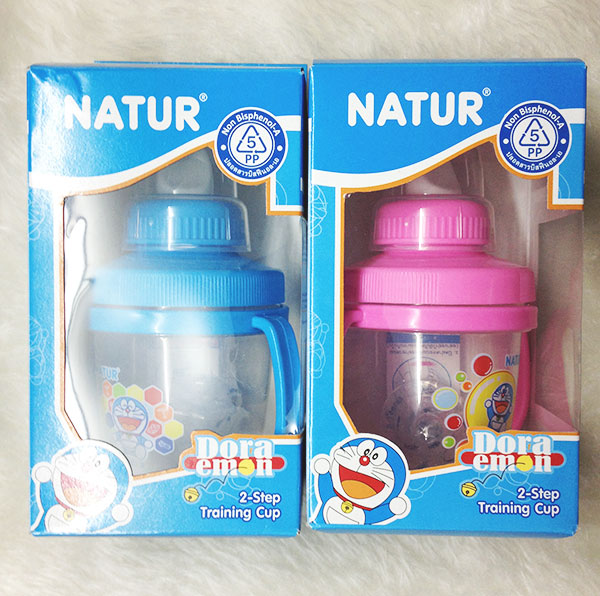 ถ้วยหัดดื่ม Doraemon สำหรับเด็ก 2 ช่วงวัย (2-Step Training Cup)