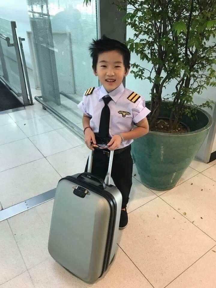 ชุดแฟนซีอาชีพในฝัน คุณหนูนักบินเด็กชาย Size S-L