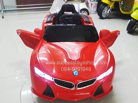 รถแบตเตอรี่เด็กนั่งไฟฟ้า รุ่น 3164 ยี่ห้อ BMW มี3สี แดง เหลือง ขาว