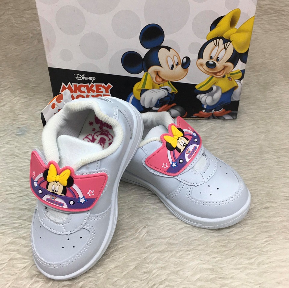 รองเท้านักเรียน สีขาว ADDA ลาย Minny Mouse