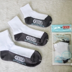 ถุงเท้านักเรียนคาร์สัน รุ่น Anti-Bacteria แบบบาง สีขาวพื้้นเทา